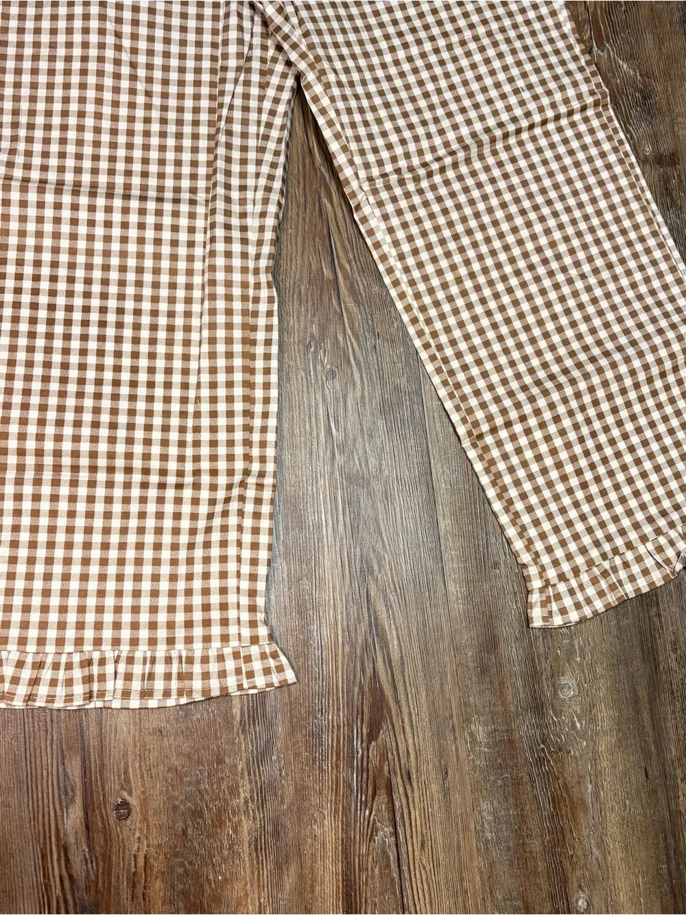 Brown Gingham Wide-Leg Capris with Ruffle Hem